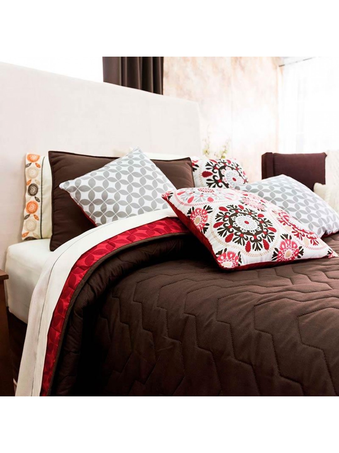 Red Quilted Bedding Set, Reversible to brown
